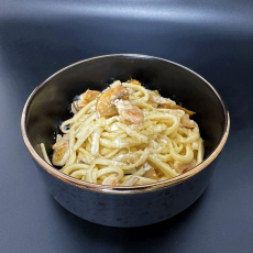 Паста с курицей и грибами - Доставка суши, роллов, пиццы в Новосибирске